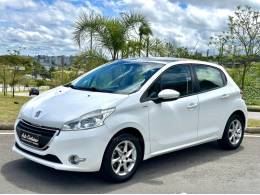 PEUGEOT - 208 - 2016/2016 - Branca - R$ 48.500,00