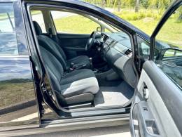 NISSAN - TIIDA - 2012/2013 - Preta - R$ 37.900,00