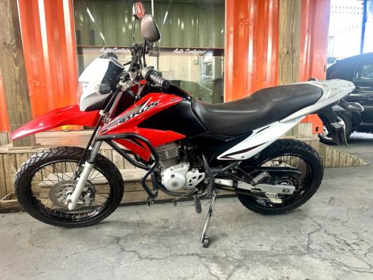 HONDA - NXR 150 - 2014/2014 - Vermelha - R$ 14.500,00