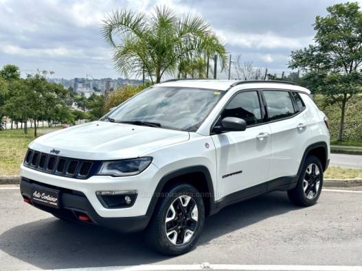 JEEP - COMPASS - 2017/2018 - Branca - R$ 110.900,00