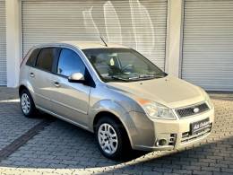 FORD - FIESTA - 2008/2008 - Bege - R$ 25.500,00