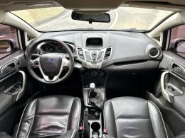 FORD - FIESTA - 2012/2013 - Branca - R$ 39.000,00