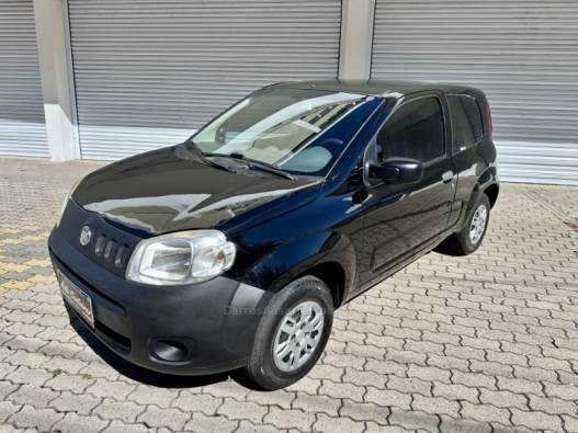 FIAT - UNO - 2011/2012 - Preta - R$ 23.500,00