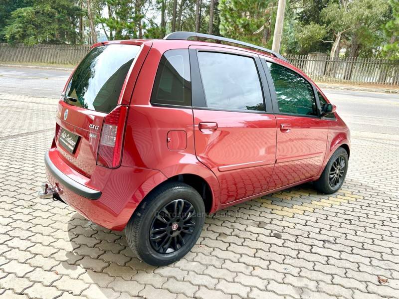 FIAT - IDEA - 2006/2007 - Vermelha - R$ 25.900,00